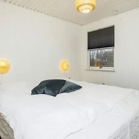 6 Person In Lokken-by Traum * Løkken